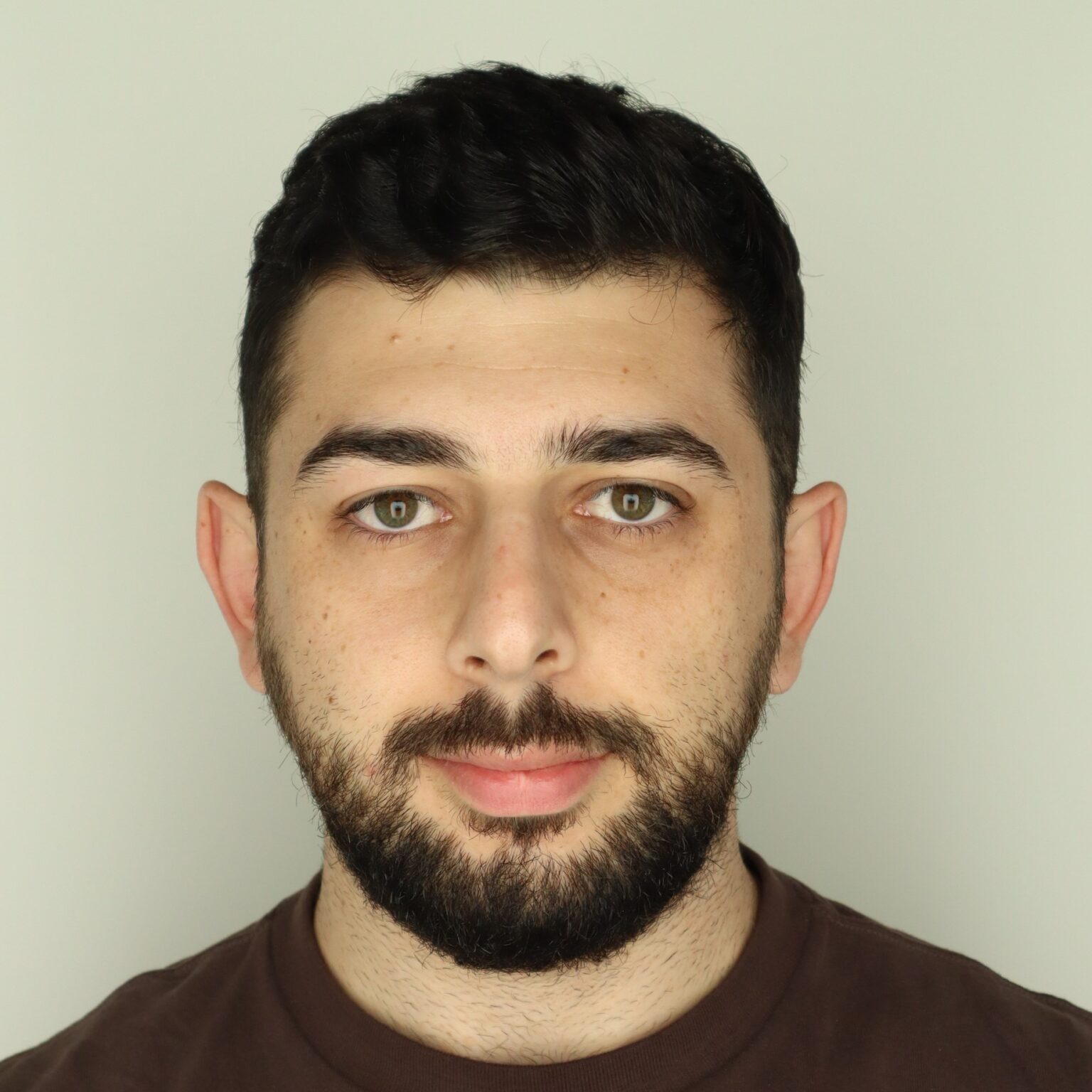 Artur Grigoryan - Cadeo Group